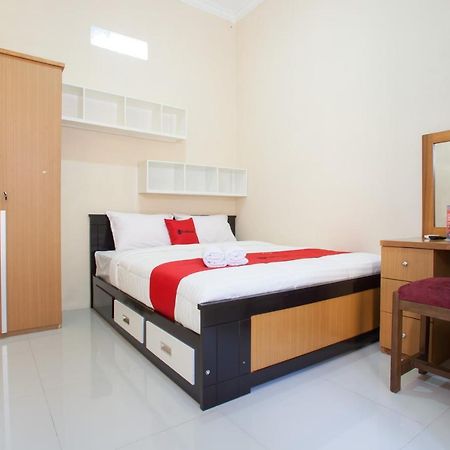 RedDoorz Syariah near UNTAG Banyuwangi Hotel Banyuwangi  Bagian luar foto